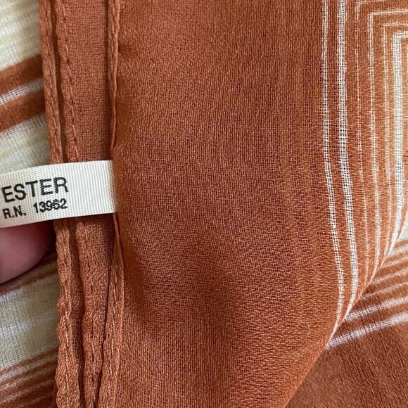 Vintage Italian Chevron Scarf RN13962 | Mod Rust Stripe Square 28” L. Vester Era - Picture 6 of 8